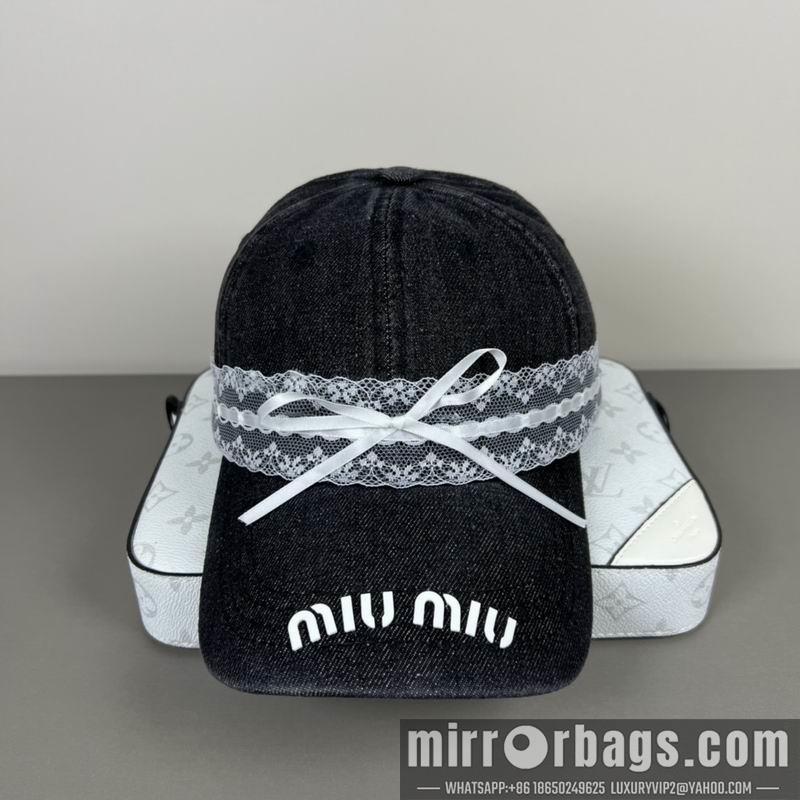 Miumiu Hat dx16