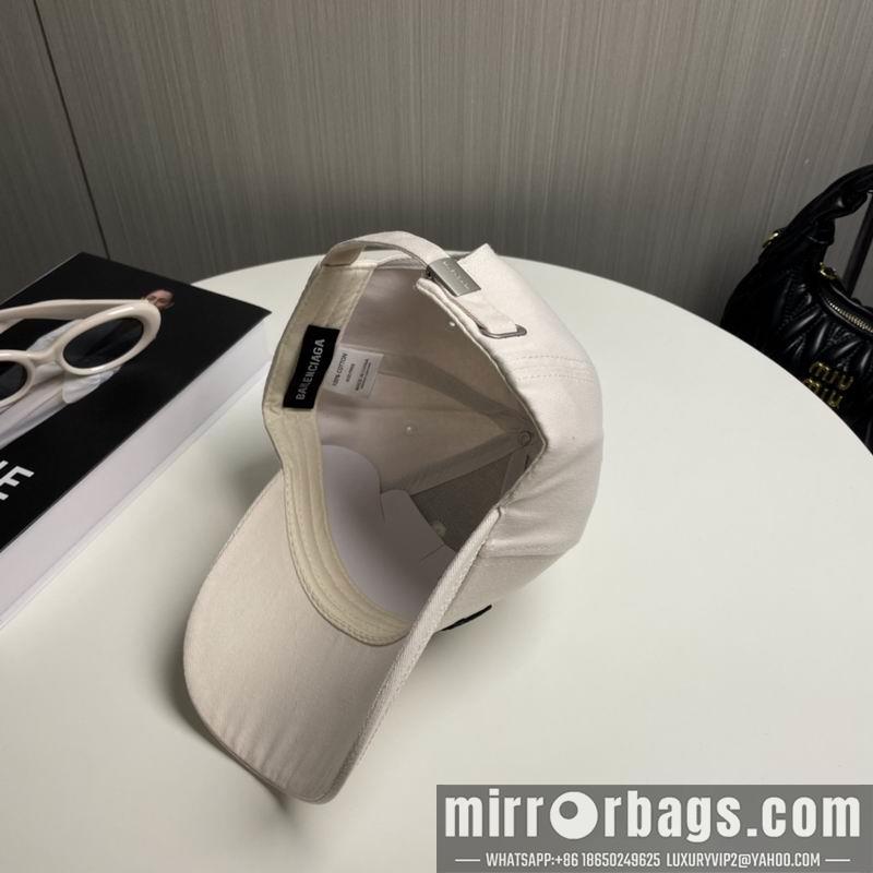 Balenciaga Hat 081403