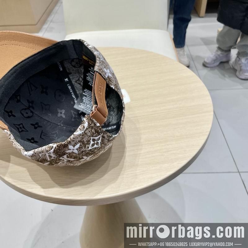 LV Hat 040202