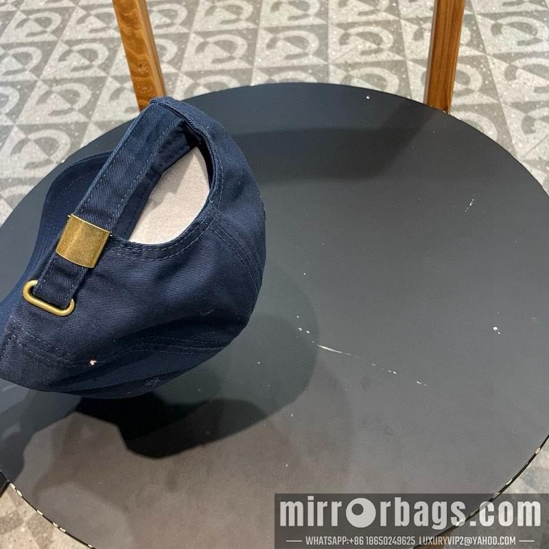 LV Hat 020802