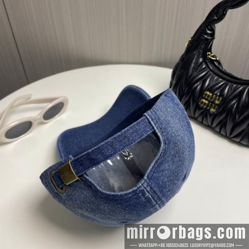 Celine Hat dx28