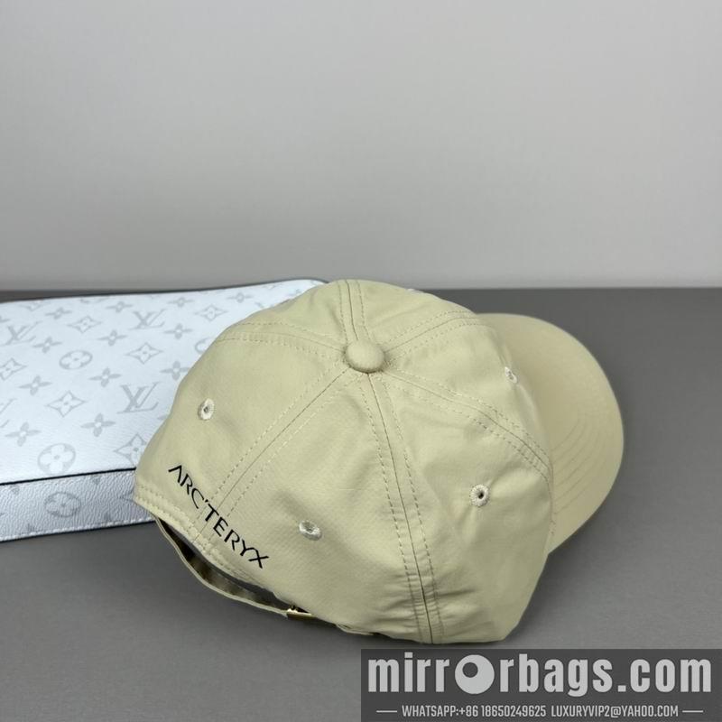 Arcteryx Hat dx19