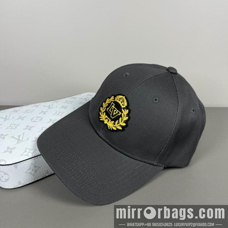 LV Hat dx60