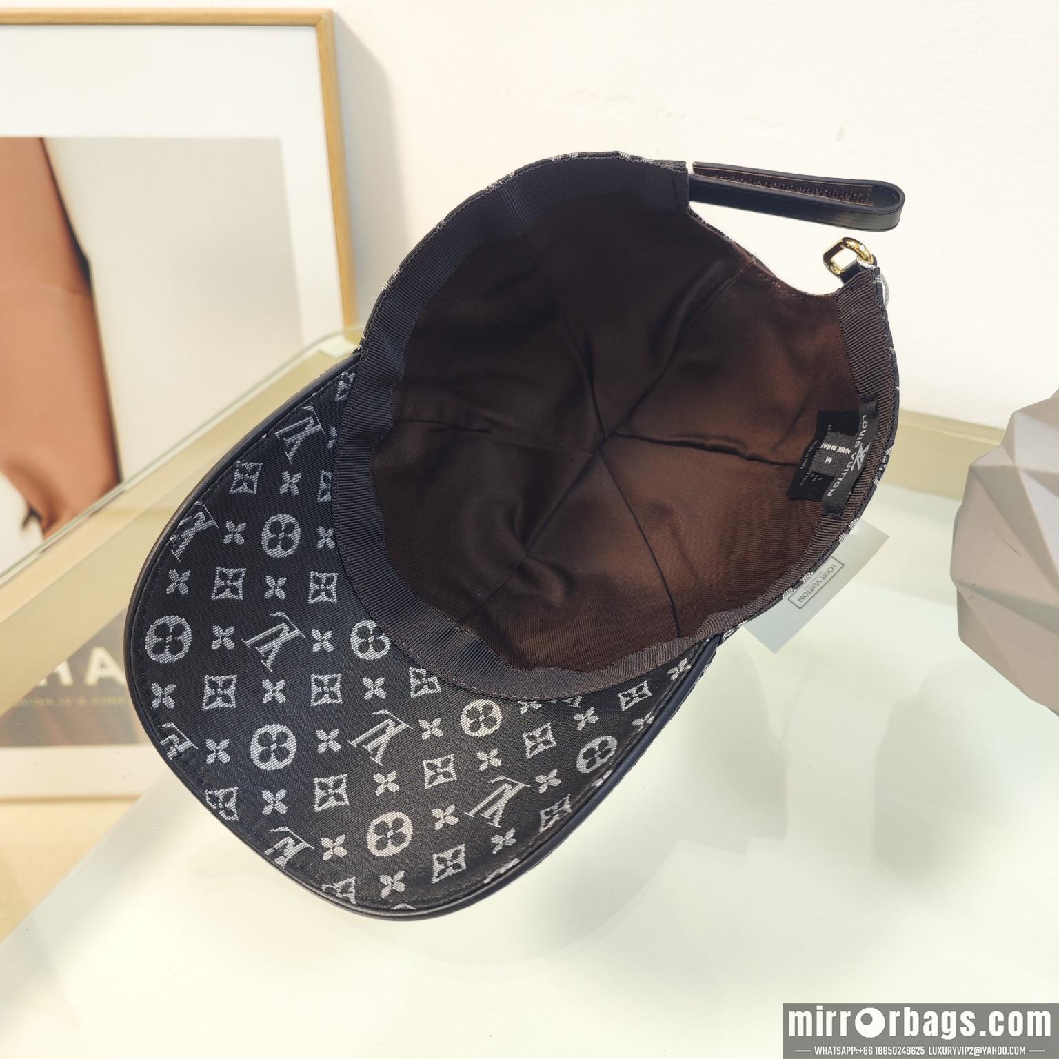 LV Hat dx120