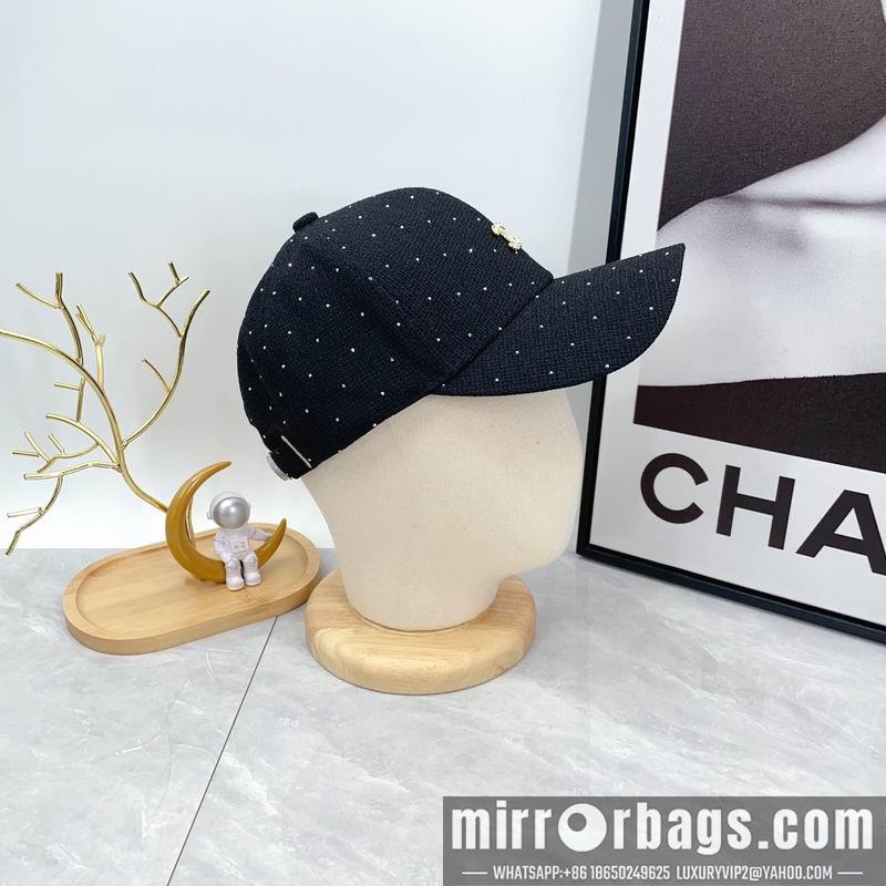 Chanel Hat dx51