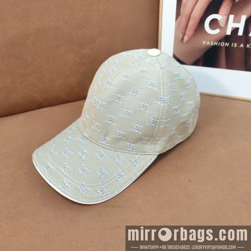 Chanel Hat dx39
