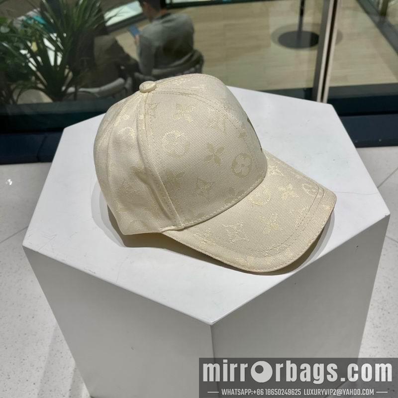 LV Hat 072203