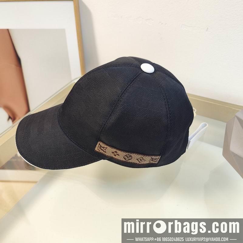 LV Hat dx115