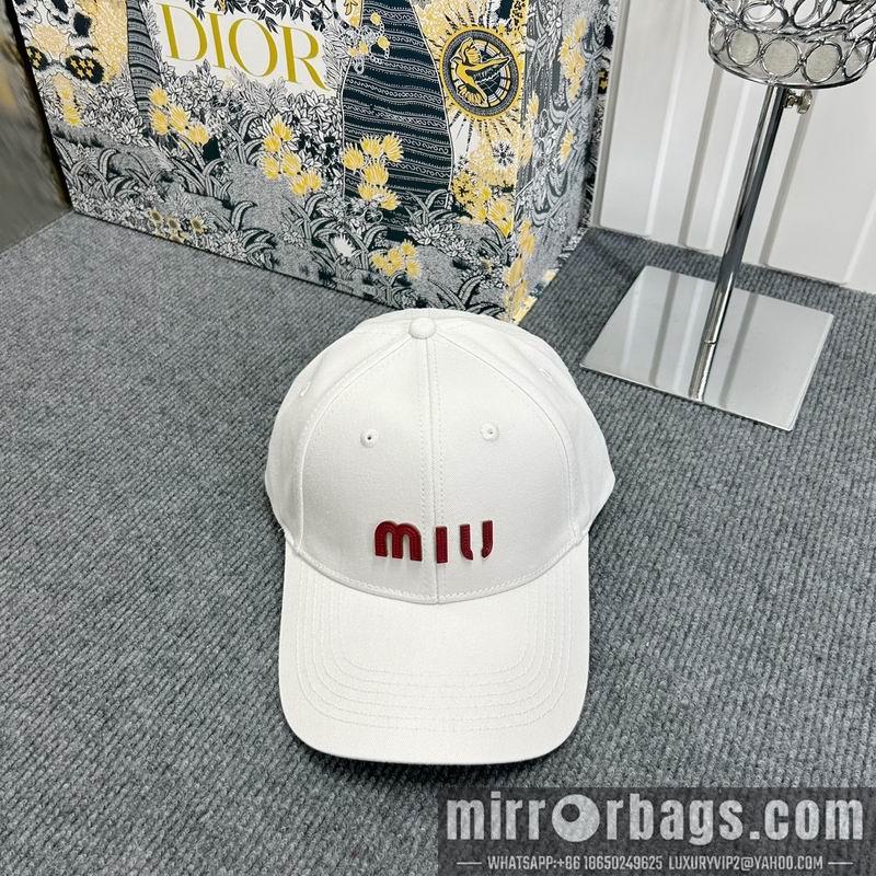 Miumiu Hat dx75