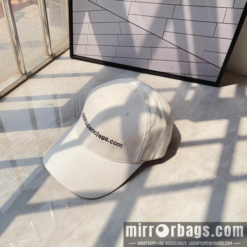 Balenciaga Hat 050704