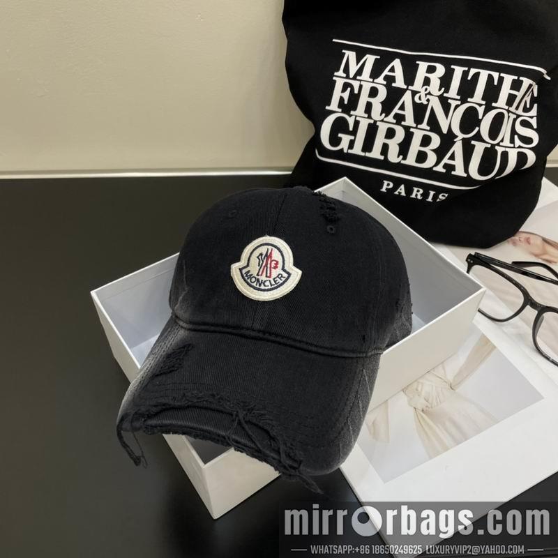 Moncler Hat 042601