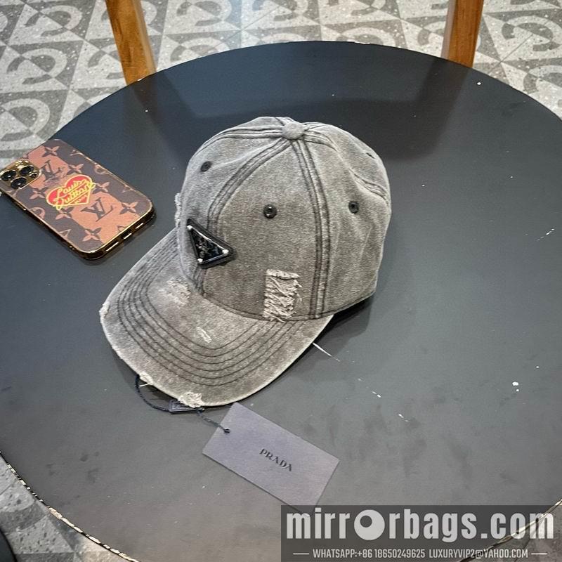 Prada Hat 030992