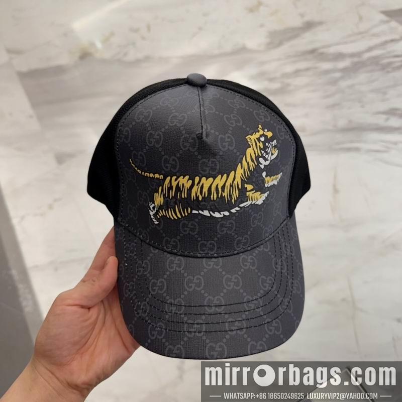 Gucci Hat dx50