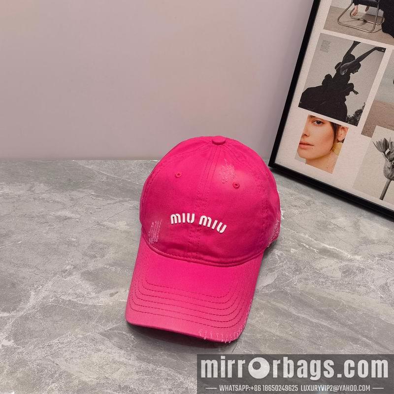 Miumiu Hat dx35