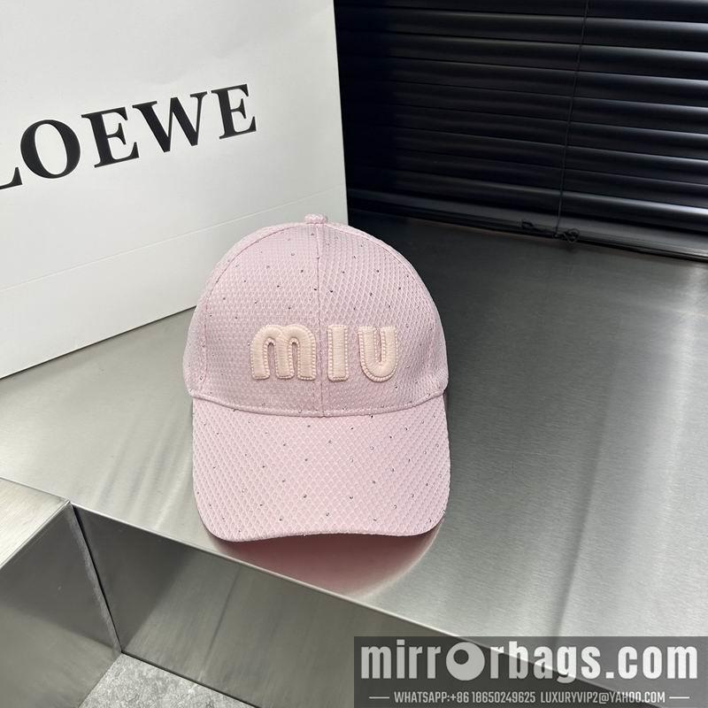 Miumiu Hat dx03