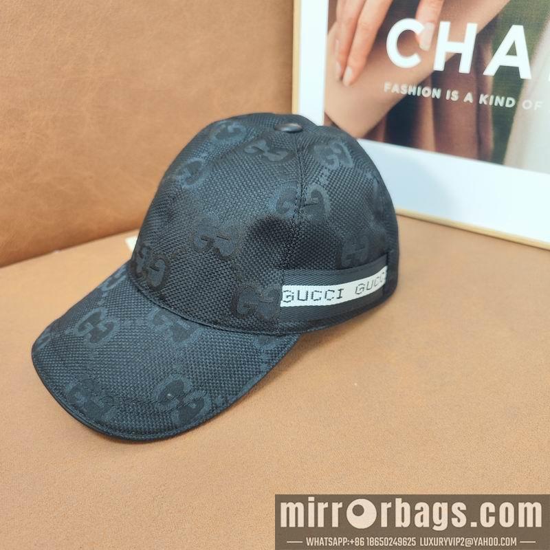 Gucci Hat dx117
