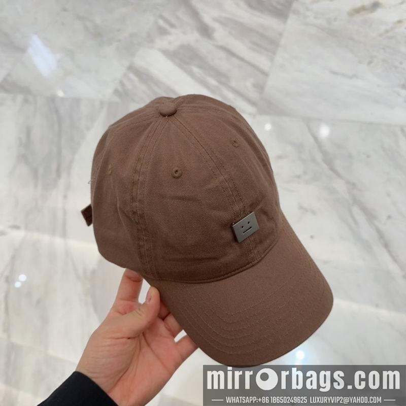 Acne Hat dx20