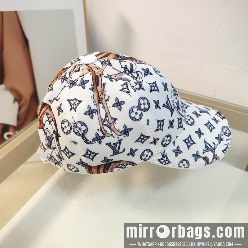 LV Hat dx154