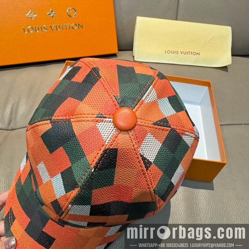 LV Hat dx125