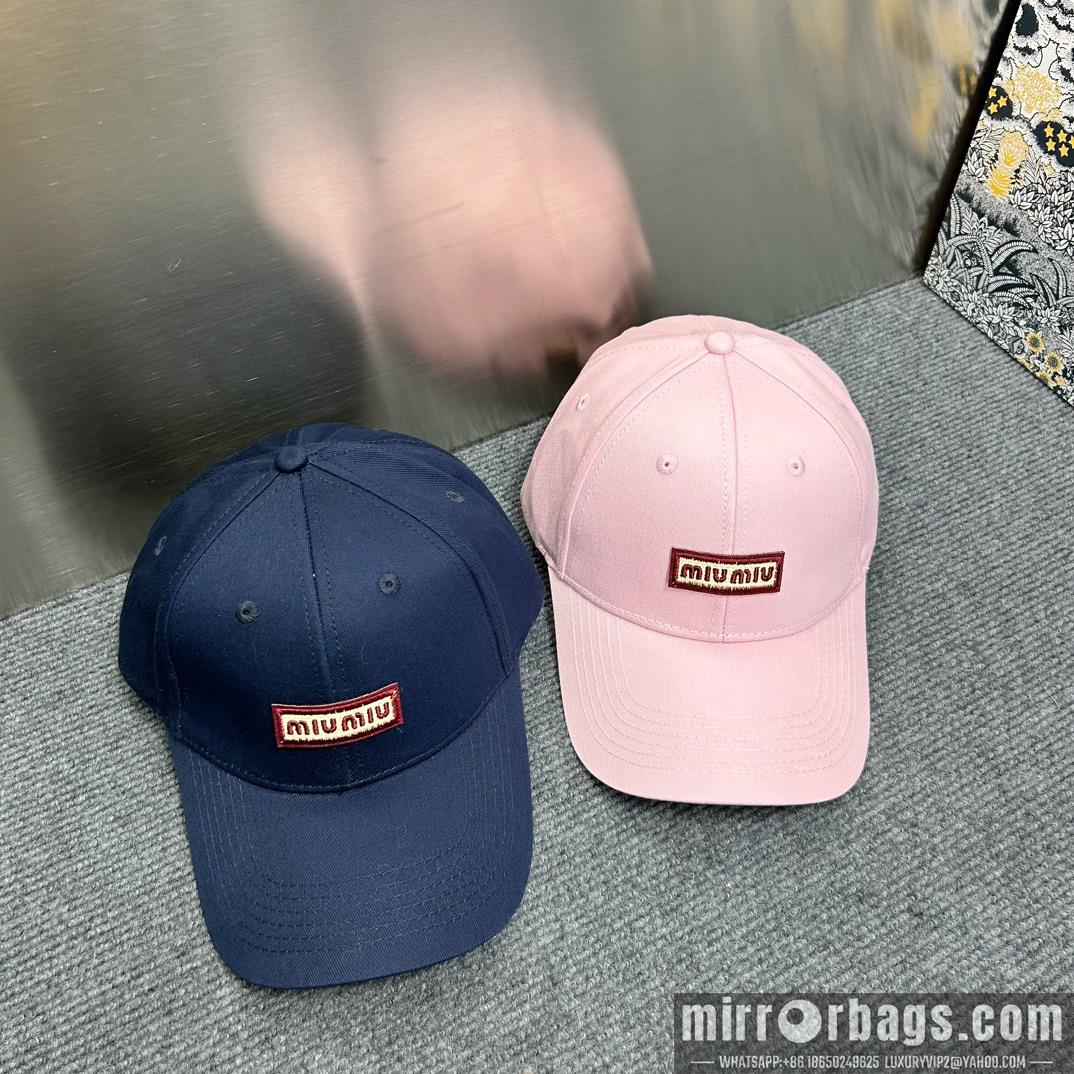 Miumiu Hat dx82
