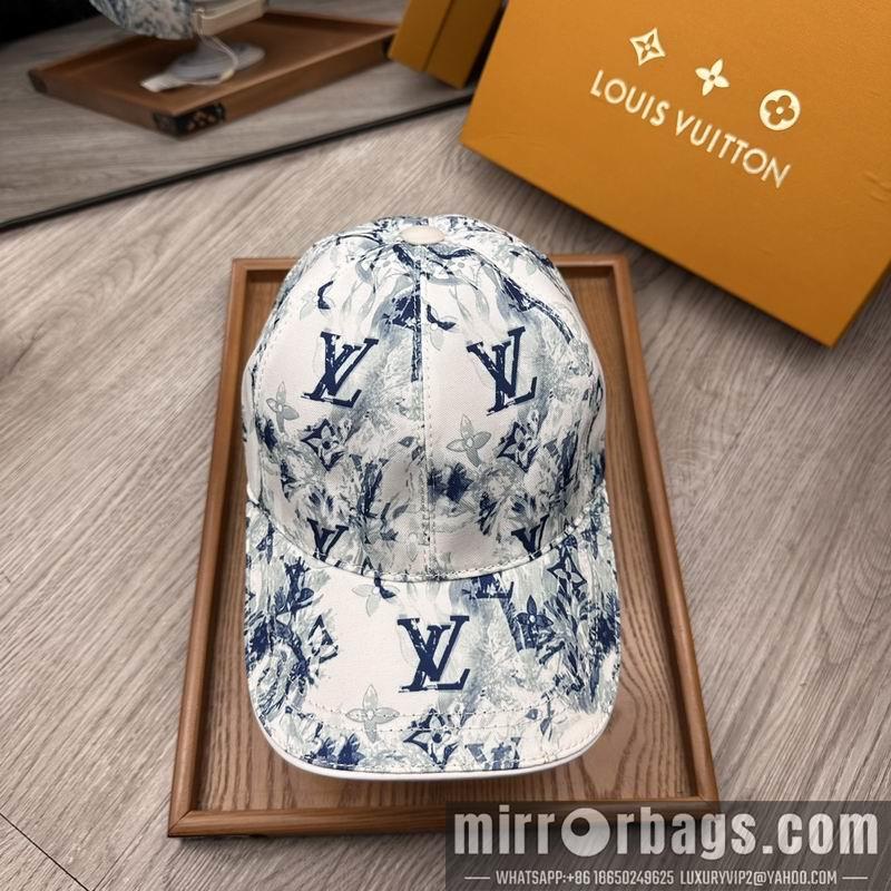 LV Hat dx44