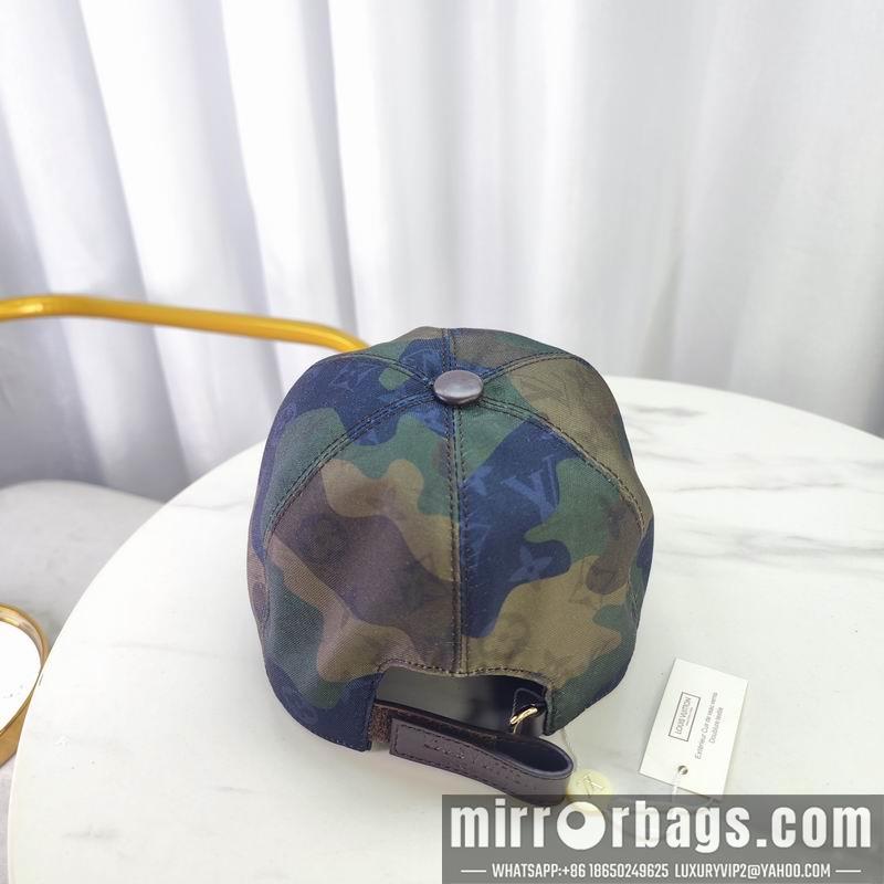 LV Hat dx22