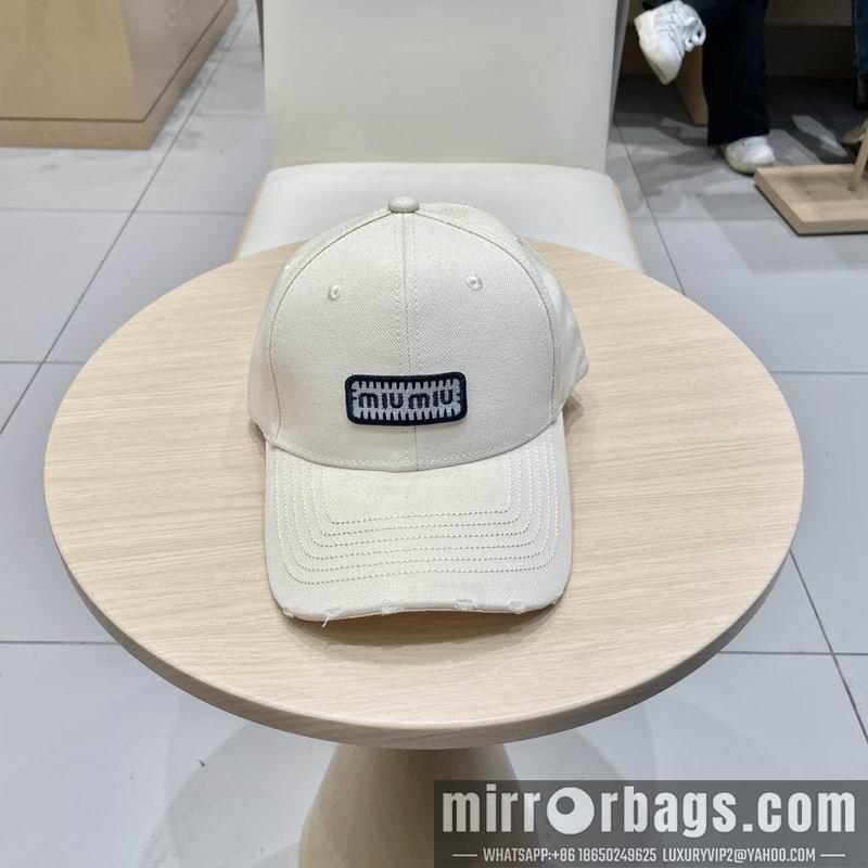 Miumiu Hat 040202