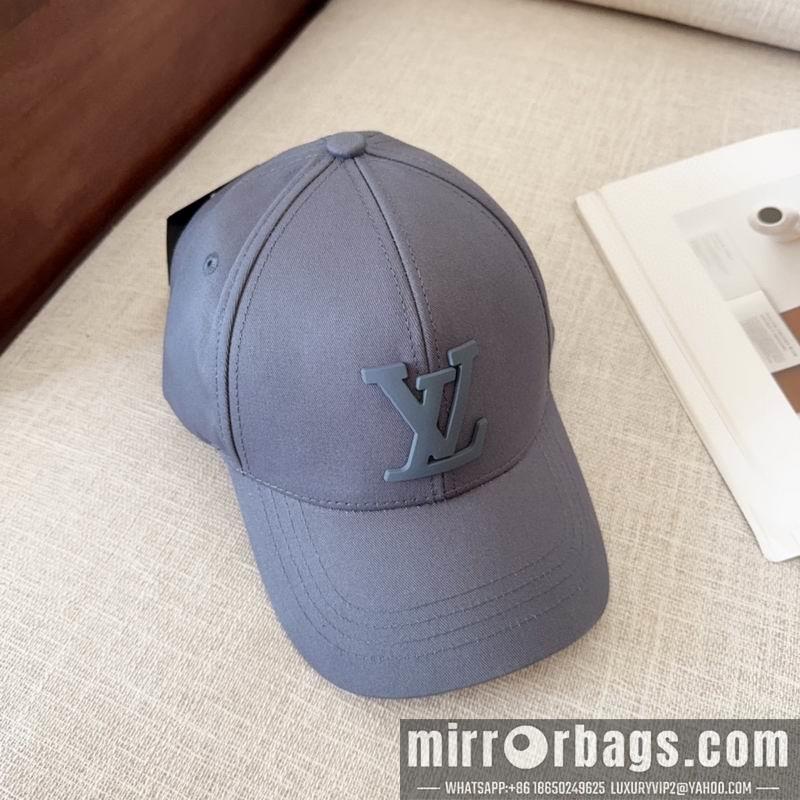 LV Hat dx28