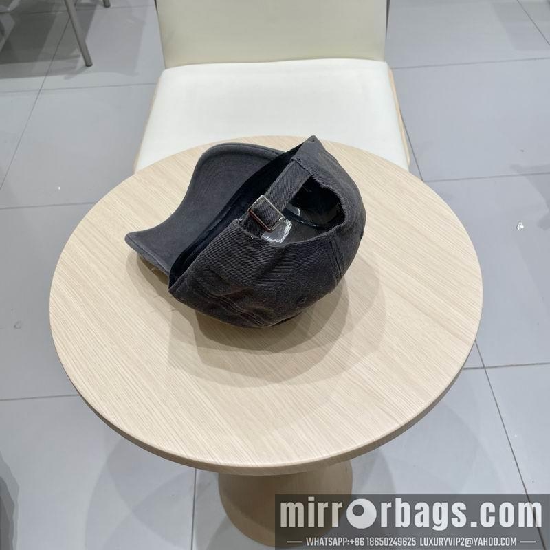 Balenciaga Hat 021008