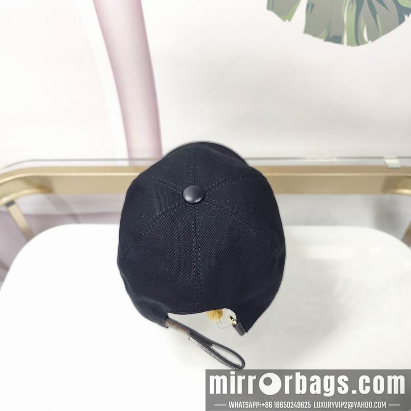LV Hat dx131