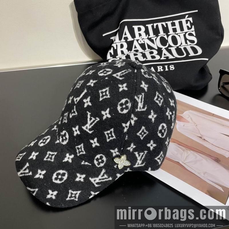 LV Hat 121472