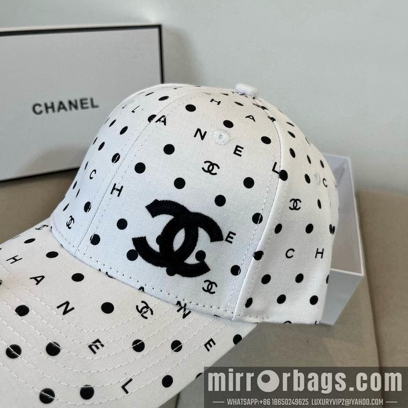 Chanel Hat dx20