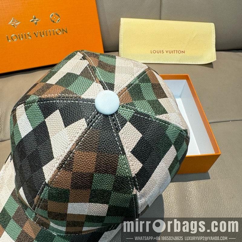 LV Hat dx125