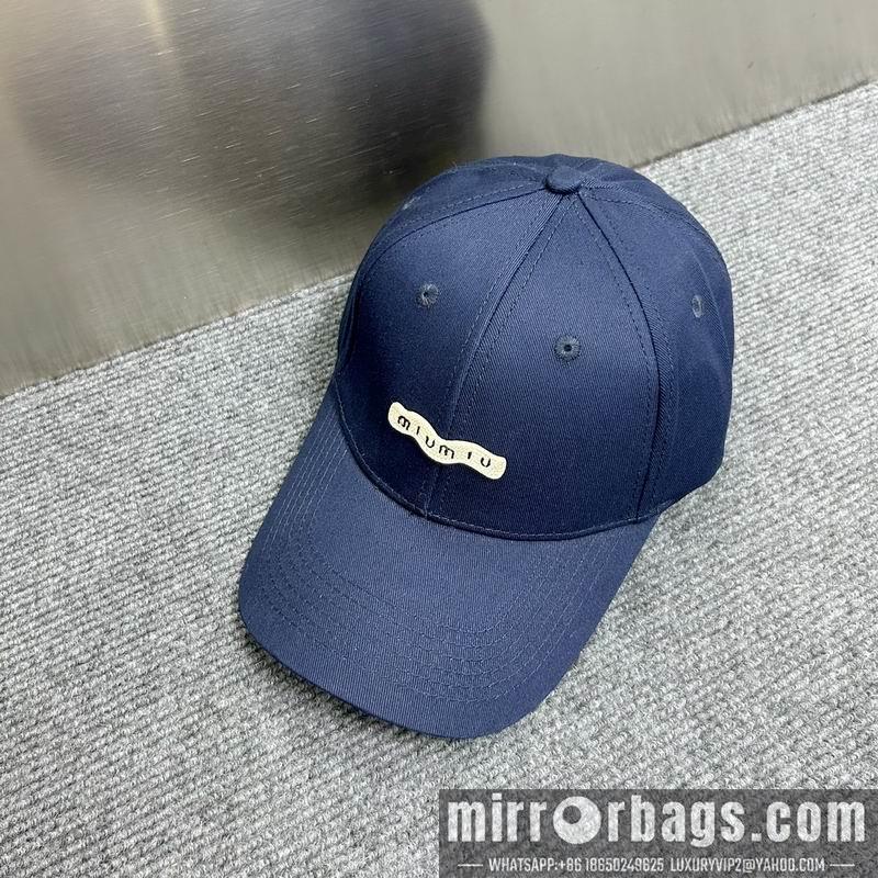 Miumiu Hat dx76