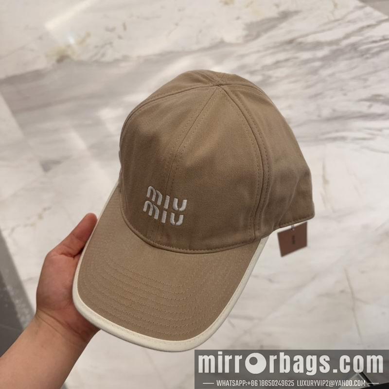 Miumiu Hat dx36