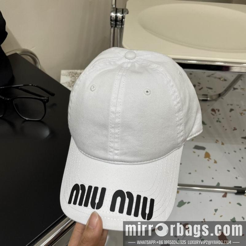 Miumiu Hat dx27