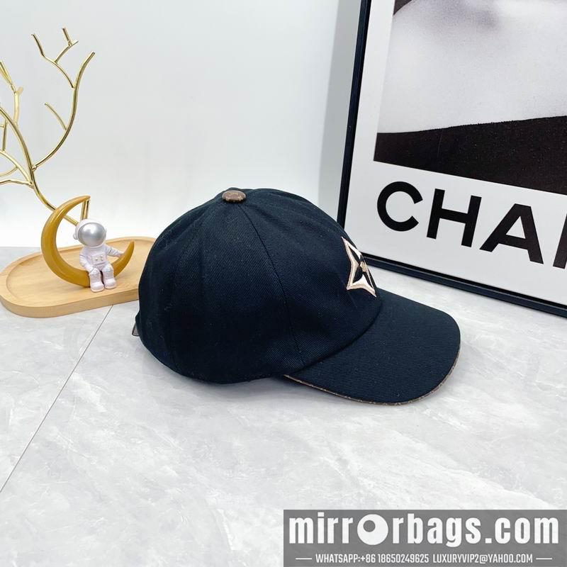 LV Hat dx160