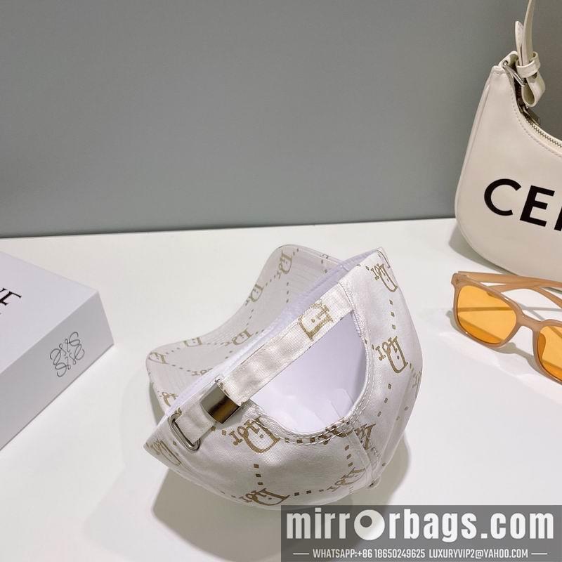 Dior Hat 010201