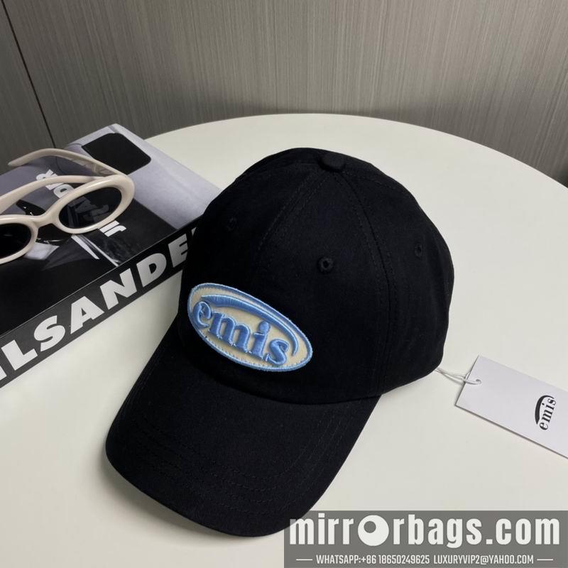 Emis Hat 121401