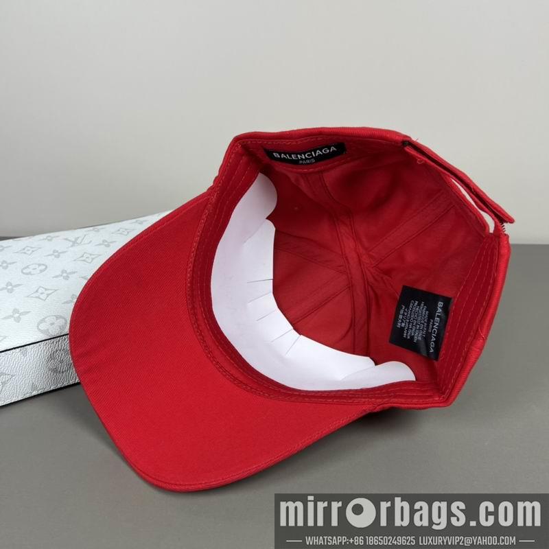 Balenciaga Hat dx44