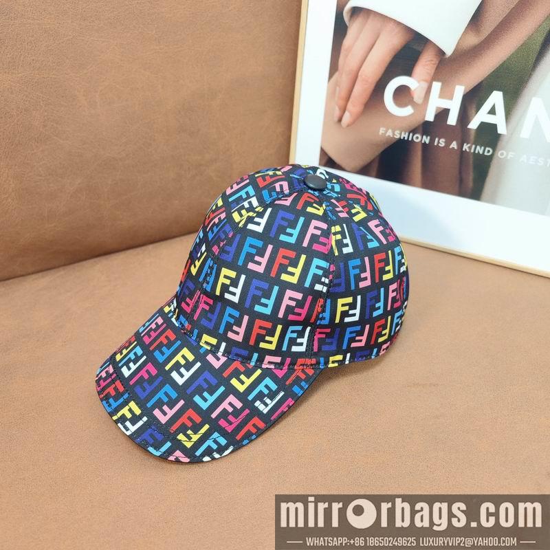 Fendi Hat dx40