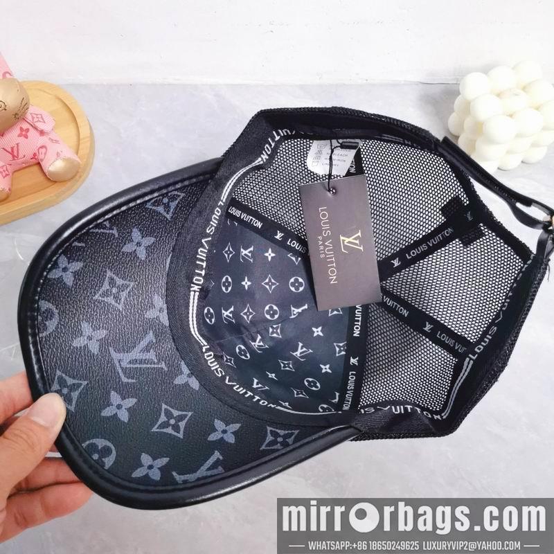 LV Hat dx26