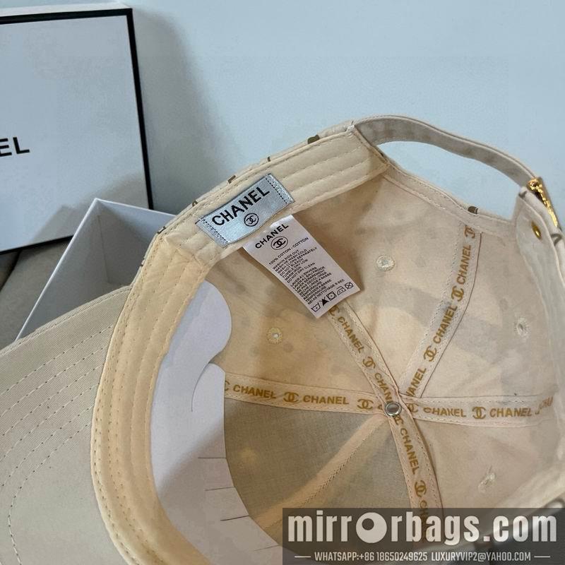 Chanel Hat dx30