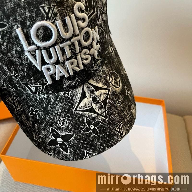 LV Hat dx35