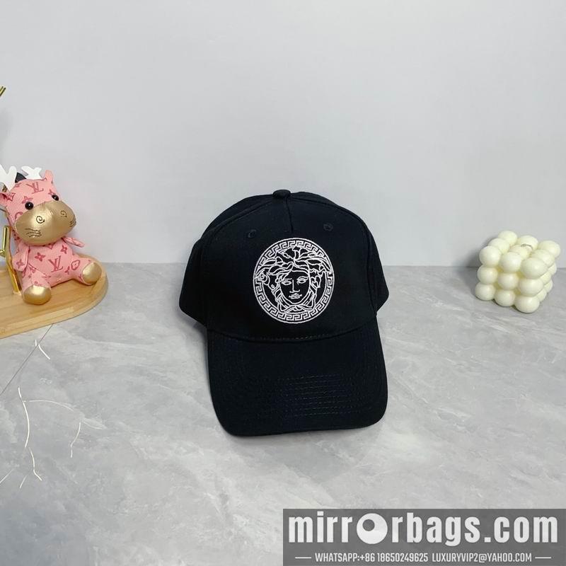 Versace Hat dx03