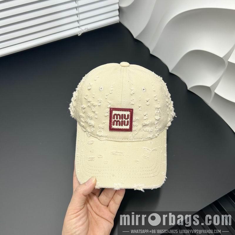 Miumiu Hat dx05