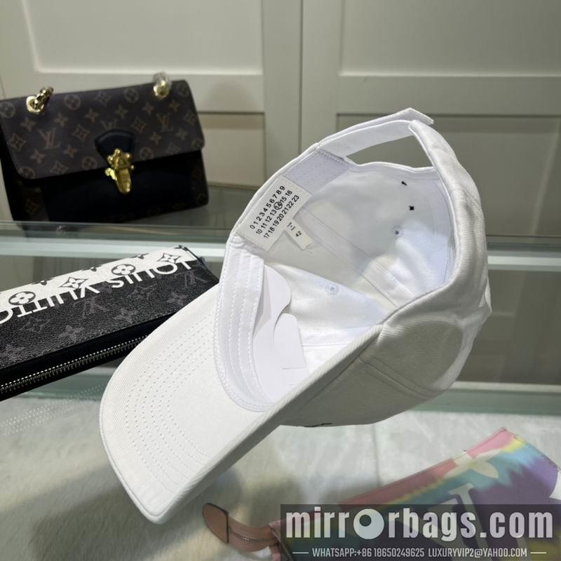 Other Hat 042701