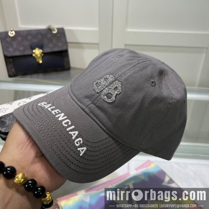 Balenciaga Hat dx116