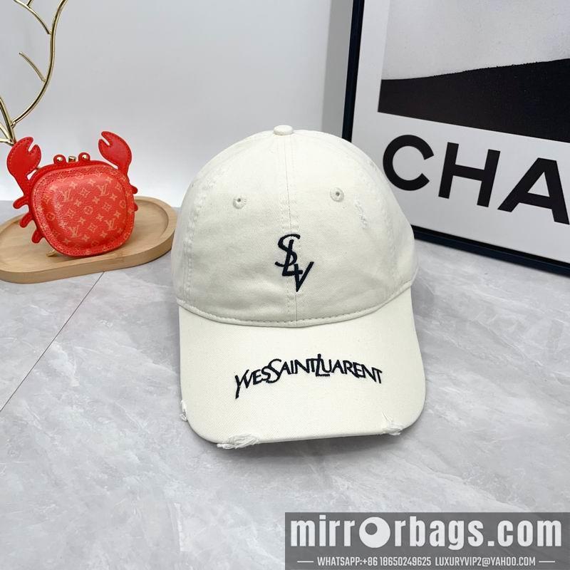 YSL Hat dx32