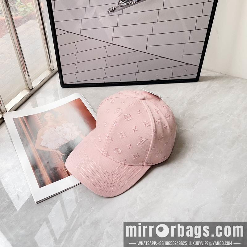 LV Hat 050703